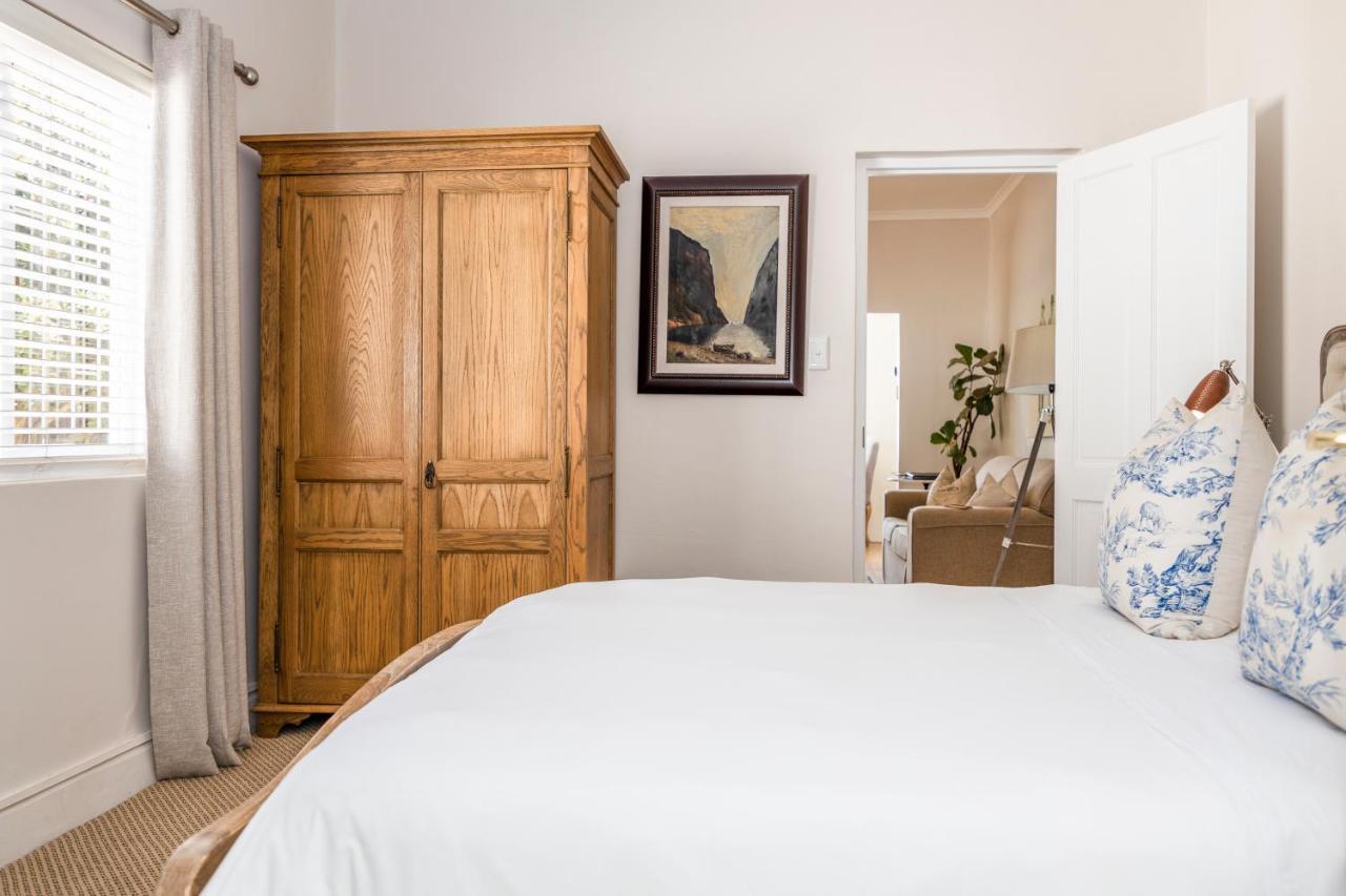 Petit Ermitage Bed and Breakfast Franschhoek Exteriör bild